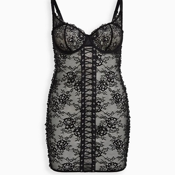 Torrid Black Lace Up Underwire Chemise - Picture 3 of 5